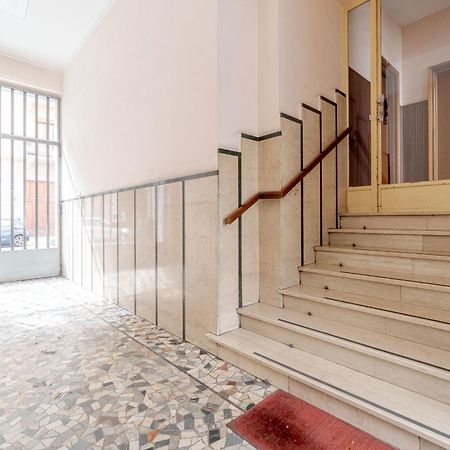 Mm Pozzo Strada Mini Subway Studio Турин Экстерьер фото