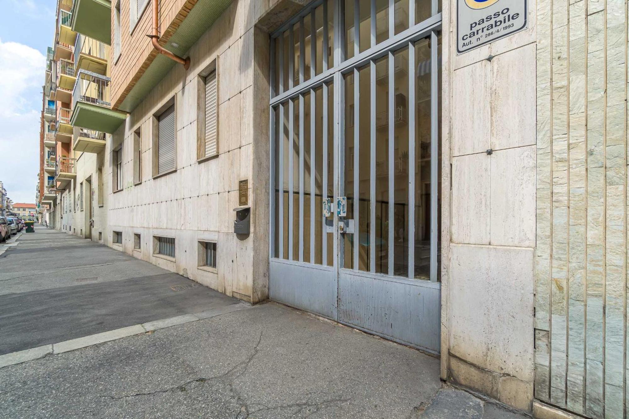 Mm Pozzo Strada Mini Subway Studio Турин Экстерьер фото